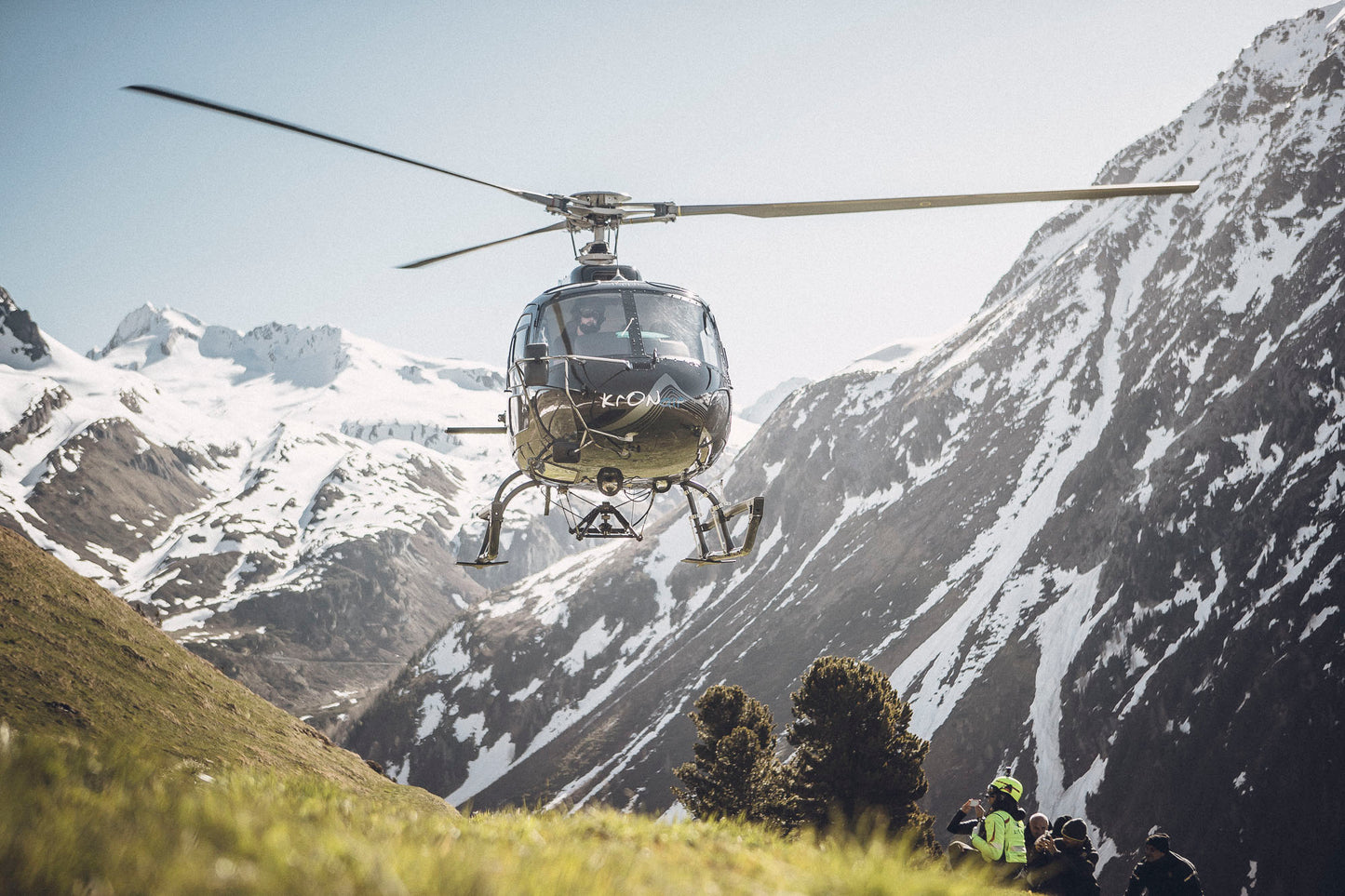 HELICOPTER TRANSFER FROM GENEVA (GVA) TO COURCHEVEL (LFLJ)